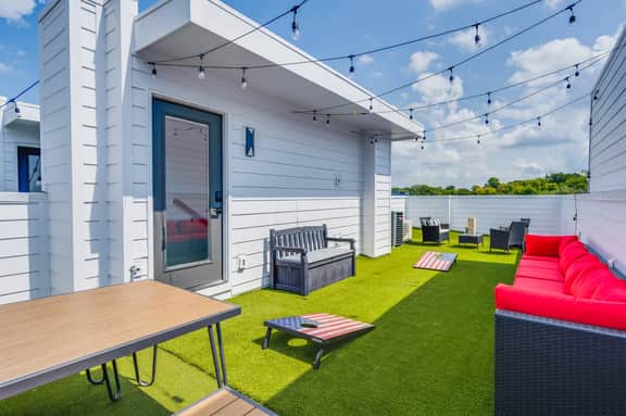 2403 Jefferson #F - Image 4