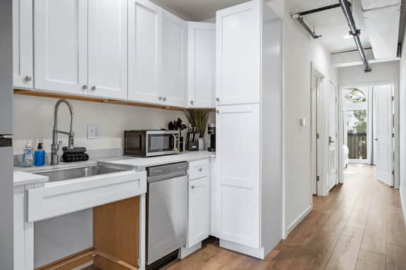 125 N Main, Unit 201 - Image 5