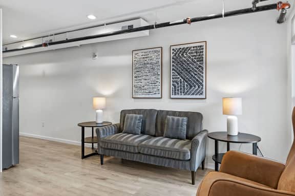 125 N Main, Unit 201 - Image 4