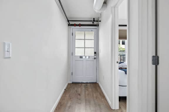 125 N Main, Unit 202 - Image 4