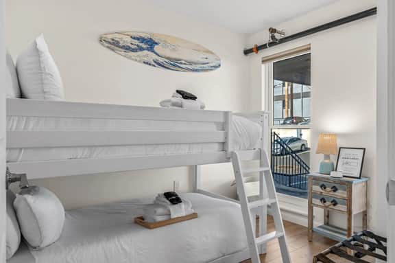 125 N Main, Unit 206 - Image 5