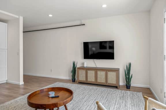 125 N Main, Unit 208 - Image 3