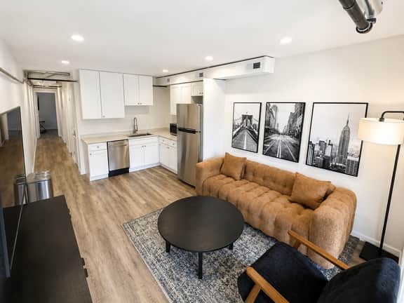 125 N Main,Unit 302 - Image 3
