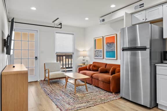 125 N Main, Unit 303 - Image 2