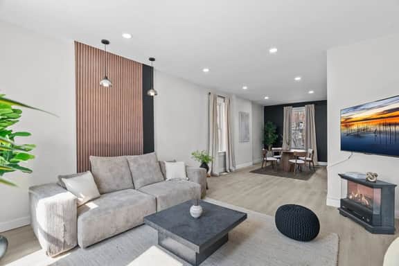 2819 Miami St - Image 2