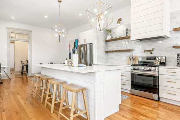 3316 S 9th - Image 2